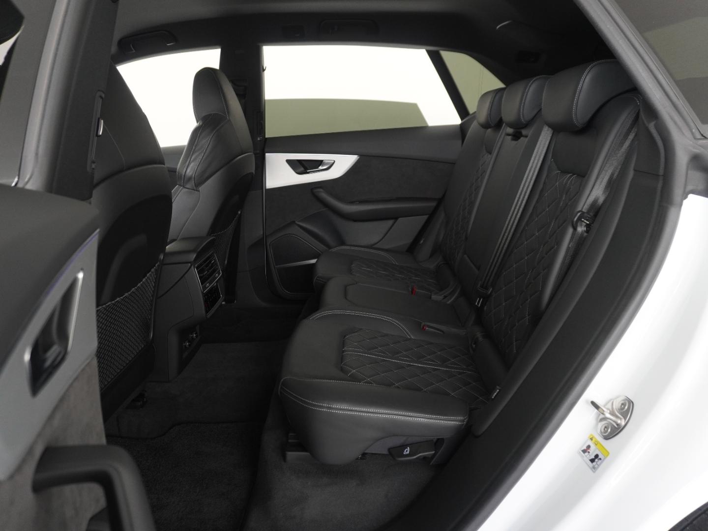 Image about Audi Q8 55 TFSI quattro S line 250(340) kW(PS) tiptronic