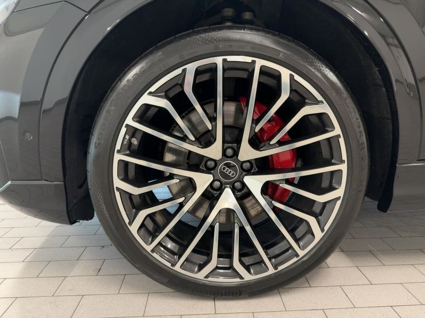 Bild über Audi Q8 SUV TFSI e S line business TFSI e quattro 360 kW tiptronic - für weitere Informationen kontaktieren Sie den Audi Partner