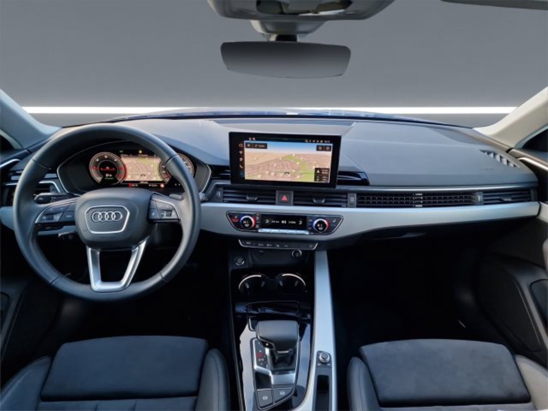 Audi A4 Avant S line