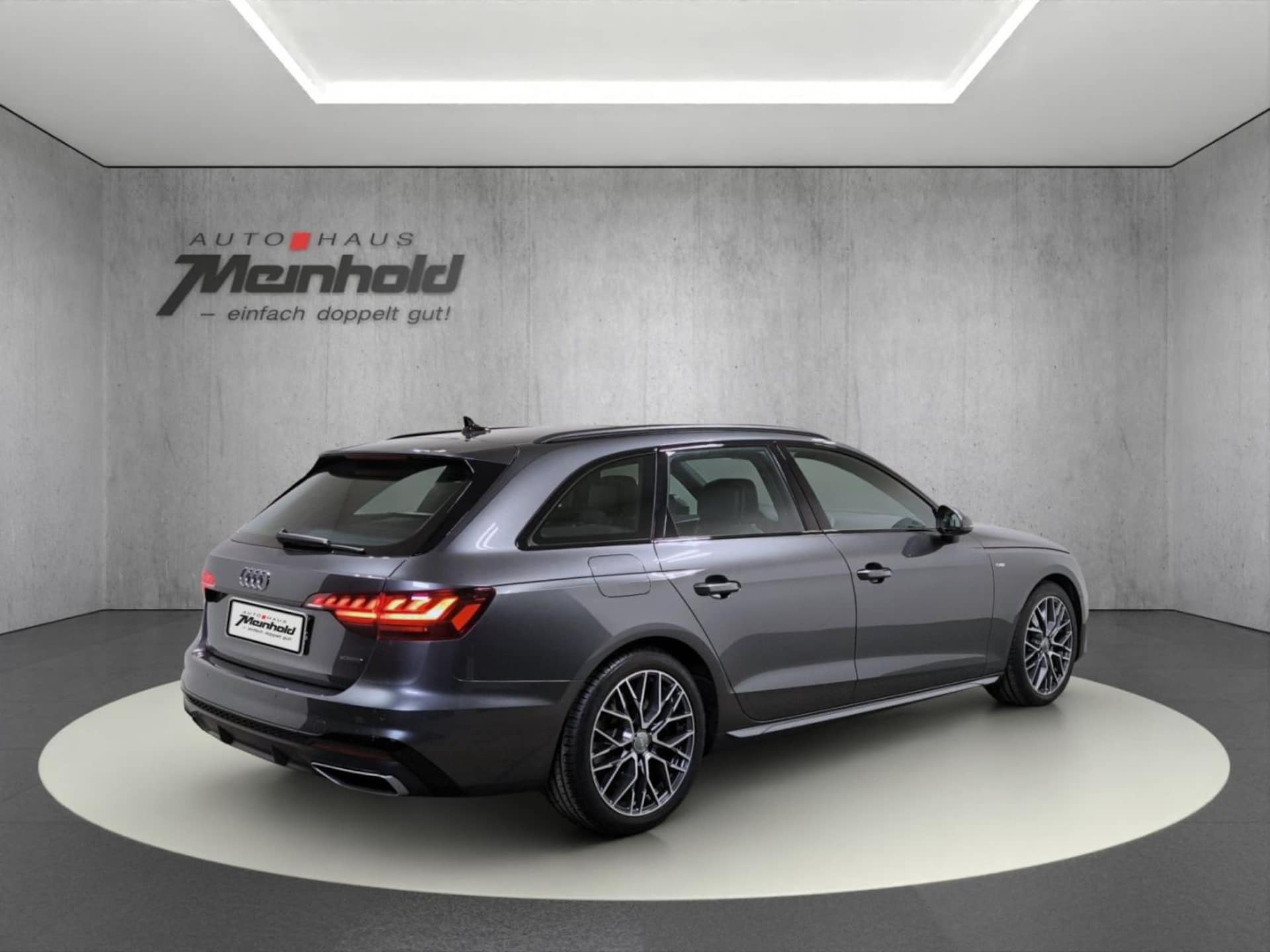 Audi A4 Avant S line