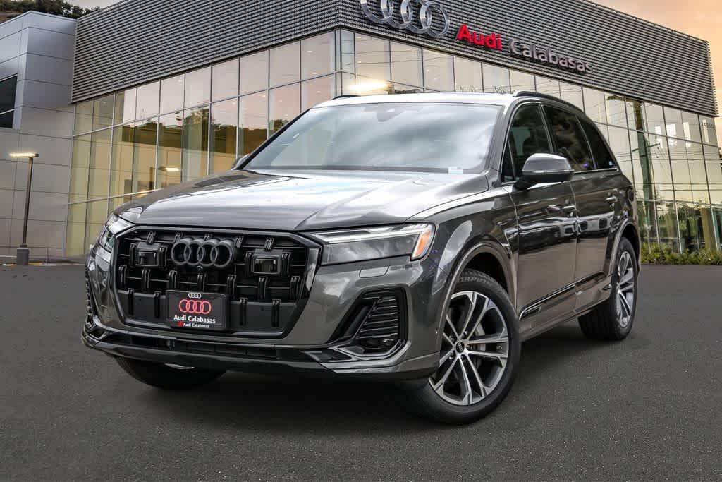 2026 Audi Q7 45 Premium quattro Tiptronic's photo