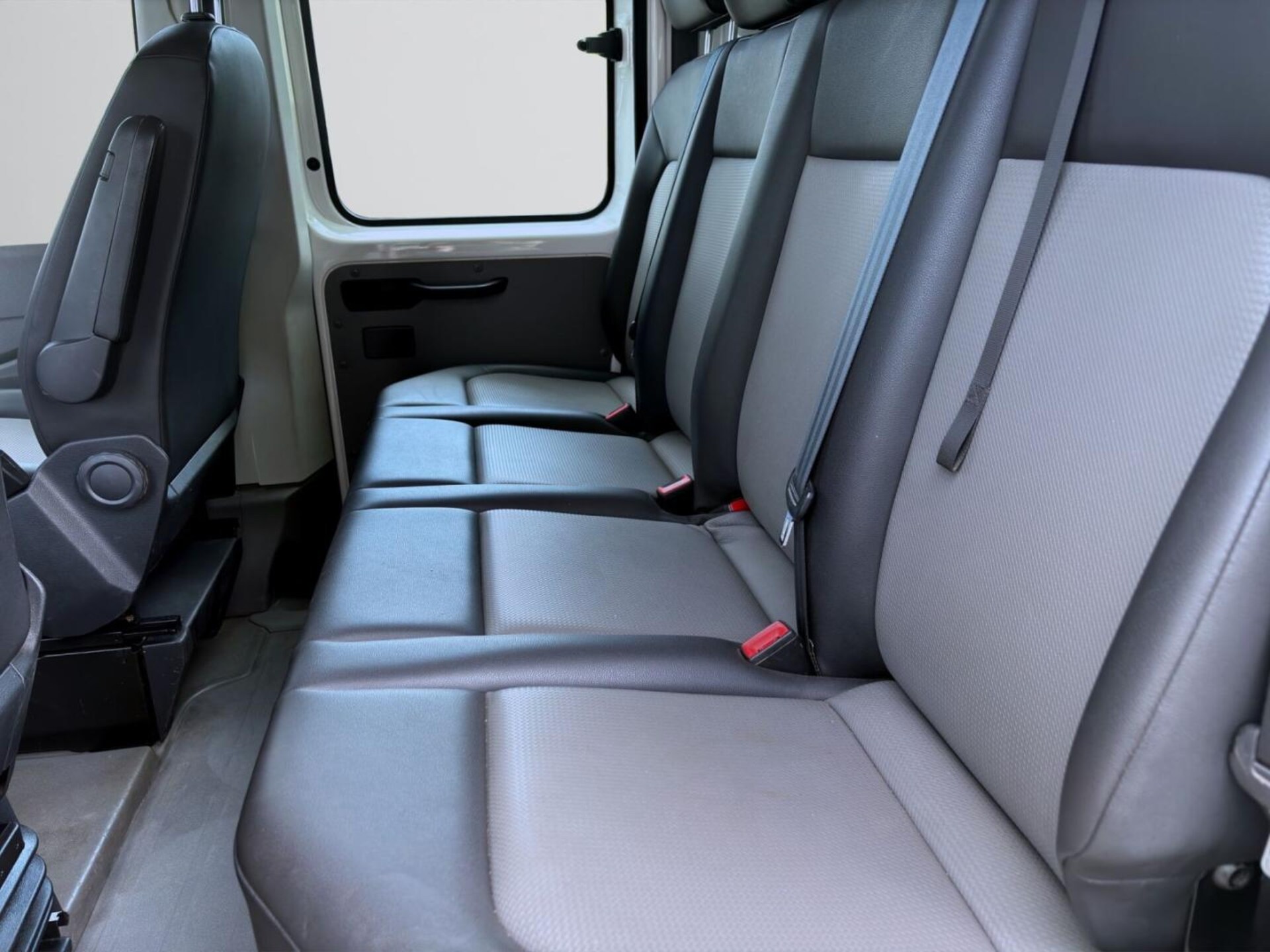 Volkswagen Crafter Doppelkabine mittlerer Radstand