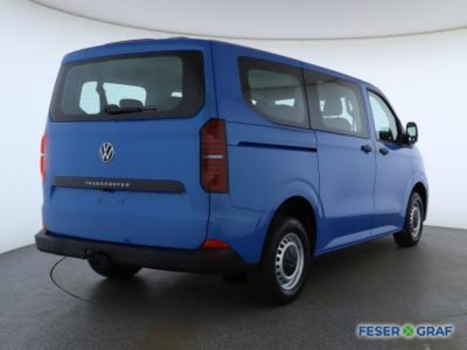 Volkswagen Transporter Kombi kurzer Radstand – Bild 3