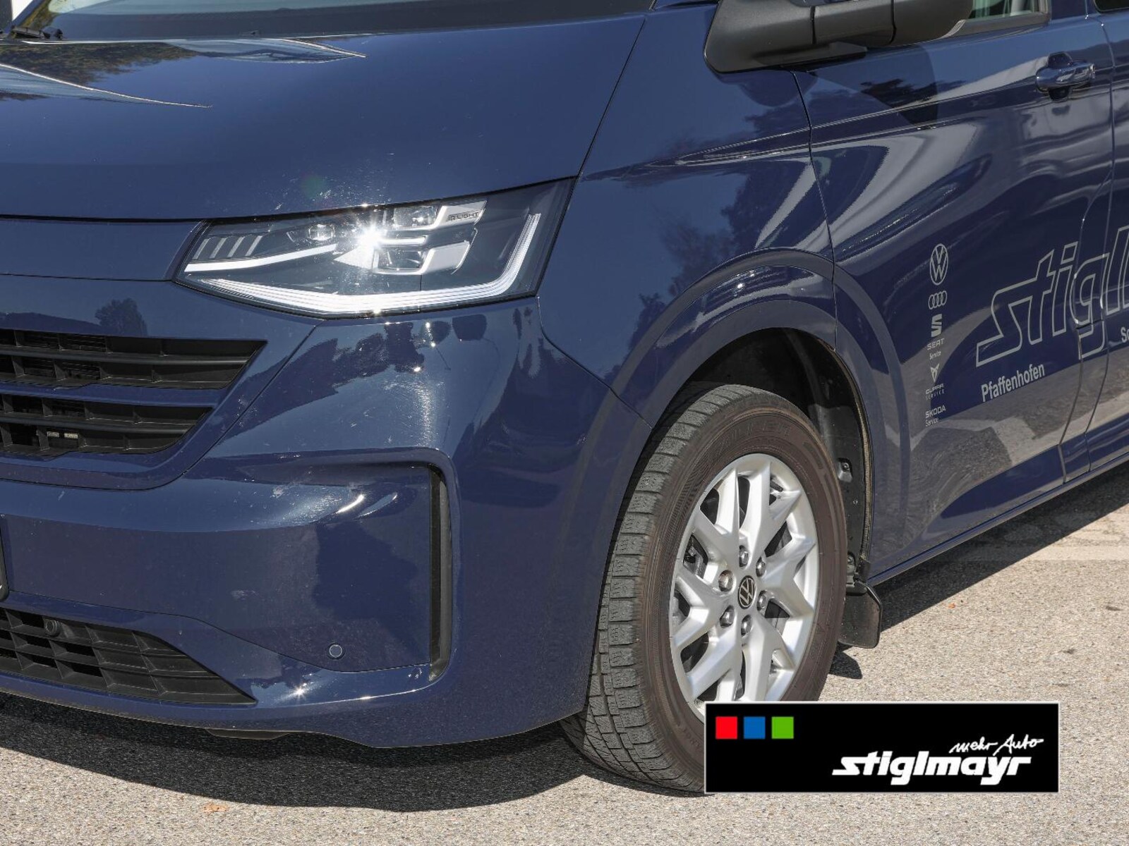 Volkswagen Transporter Kombi kurzer Radstand – Bild 10