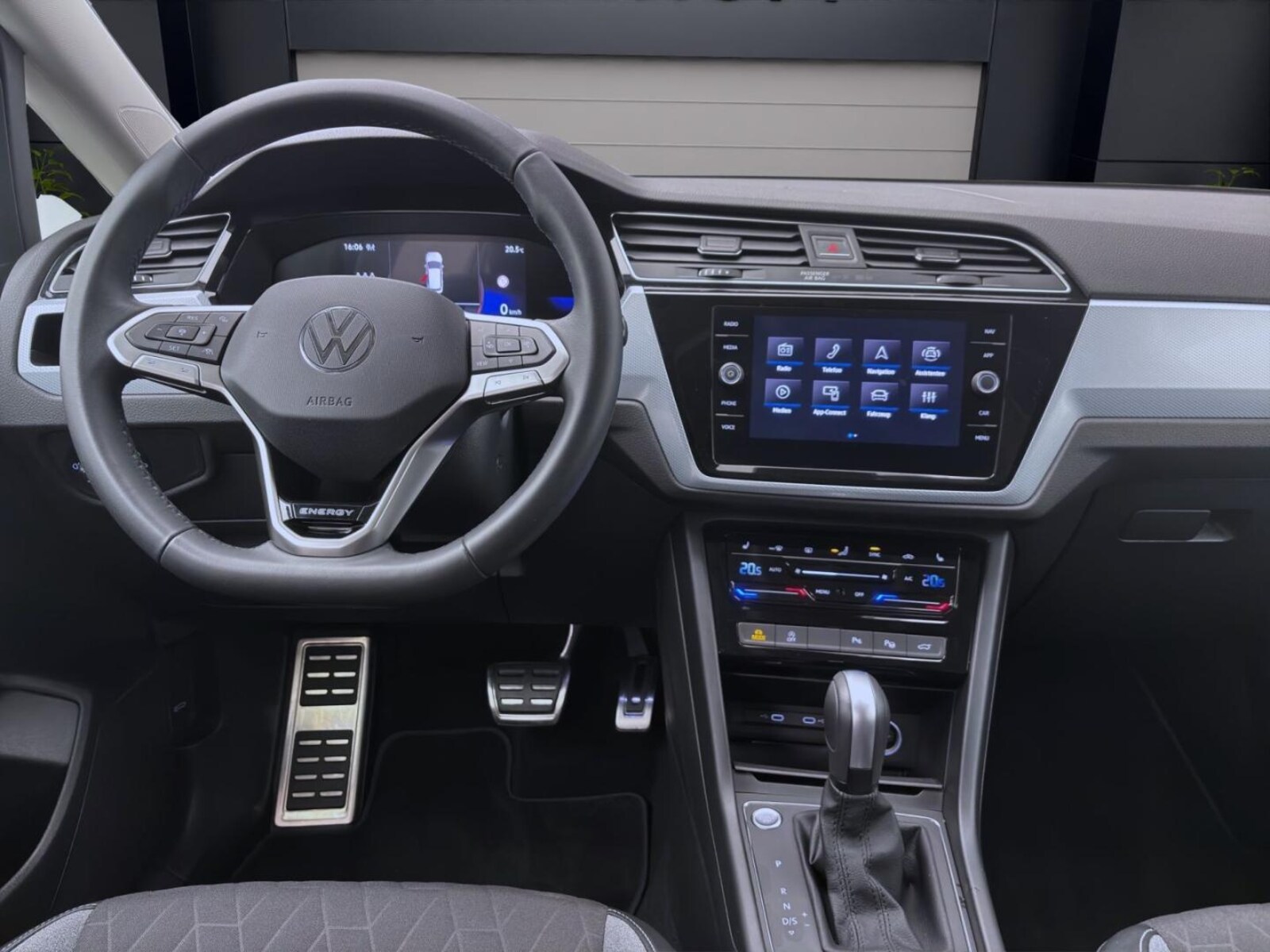Volkswagen Touran – Bild 14