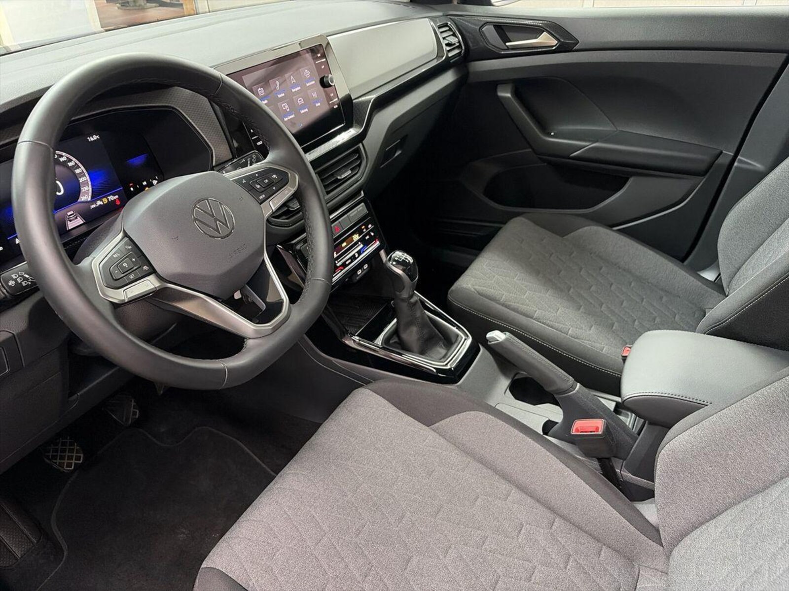 Volkswagen T-Cross – Bild 8