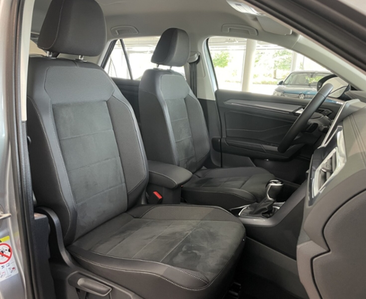 Volkswagen T-Roc – Bild 11