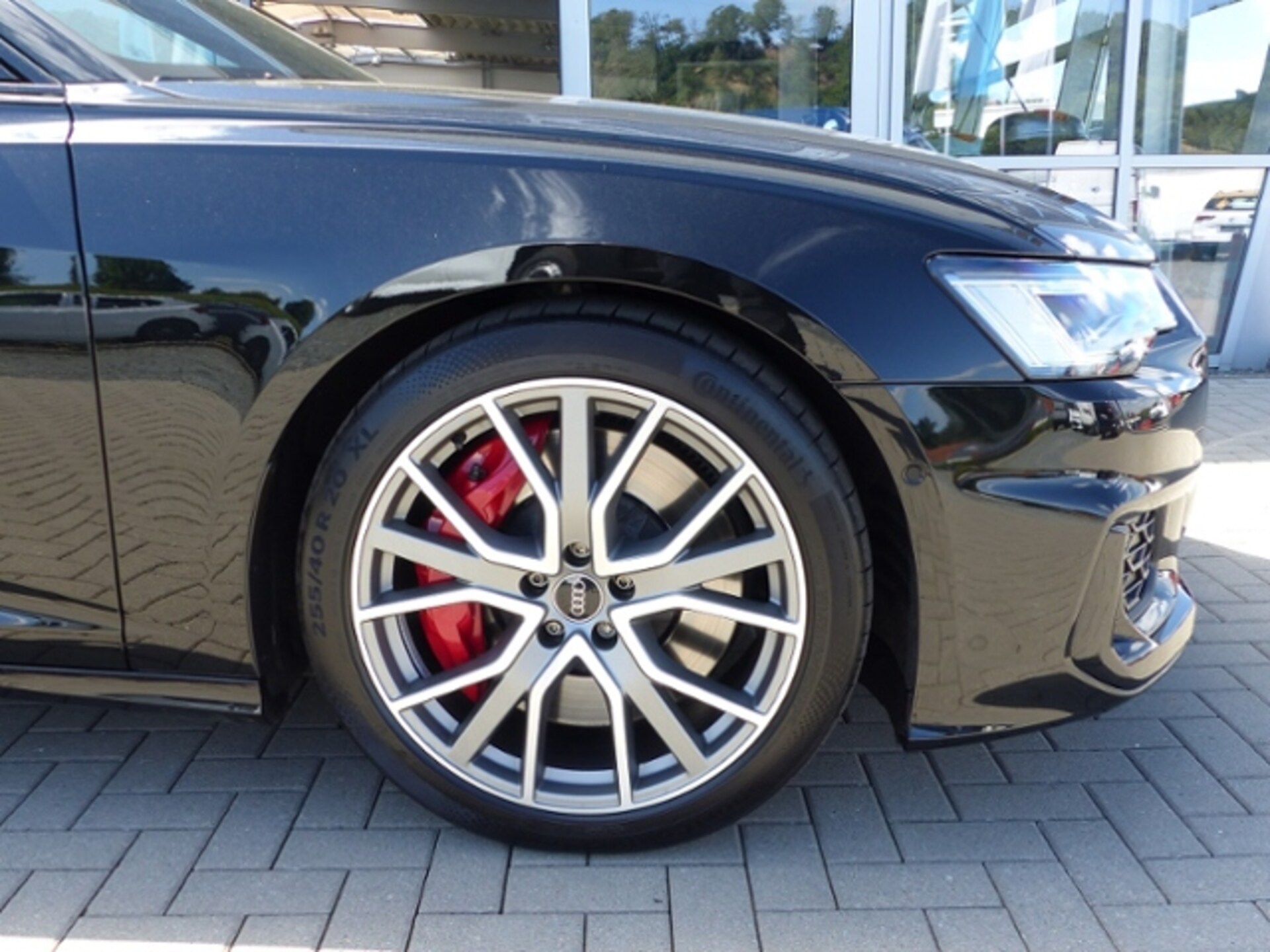 Audi S6 Avant