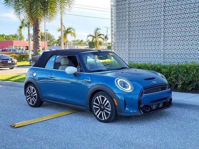 2023 MINI