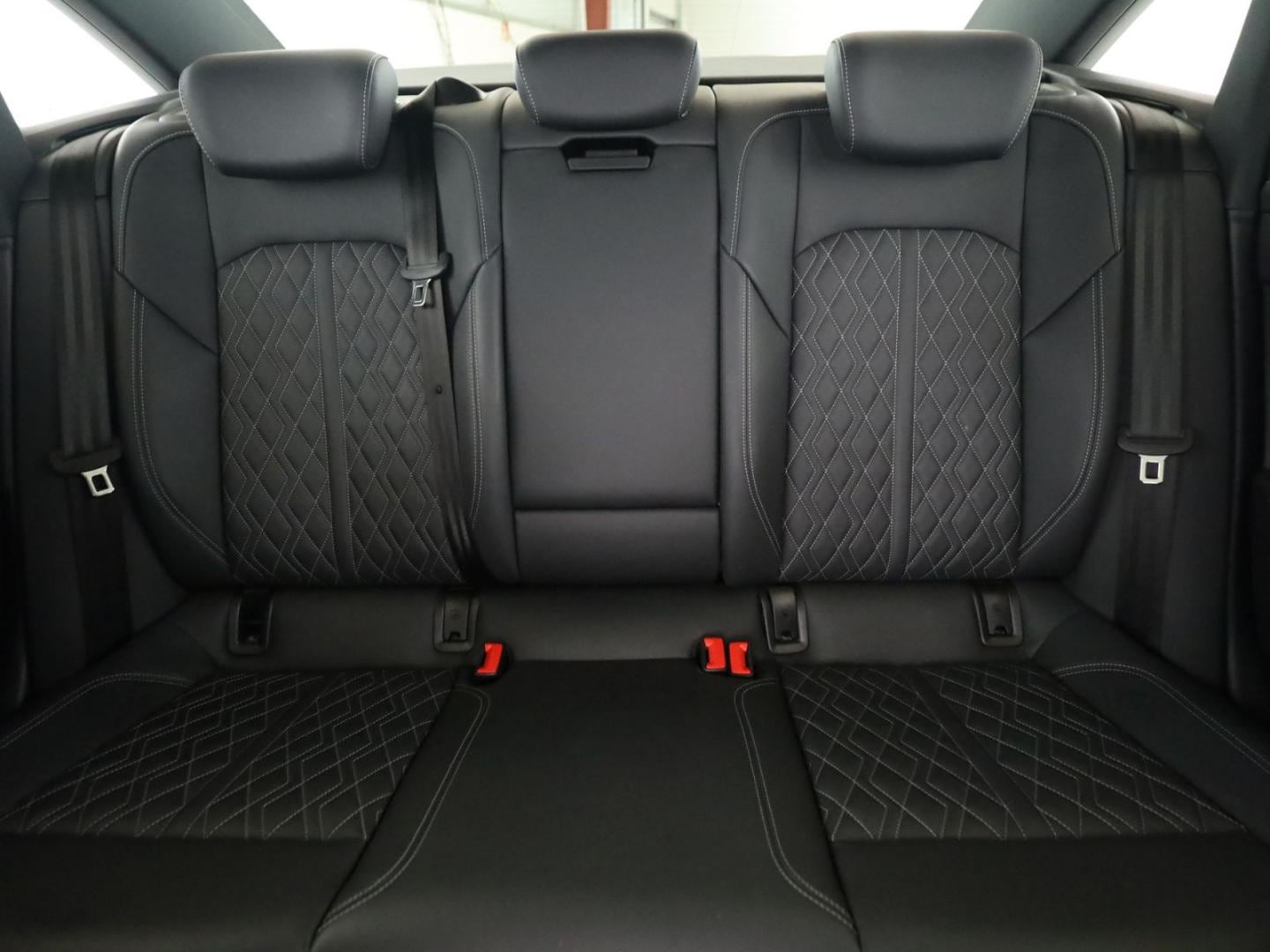 Bild über Audi S6 Limousine TDI quattro tiptronic - für weitere Informationen kontaktieren Sie den Audi Partner
