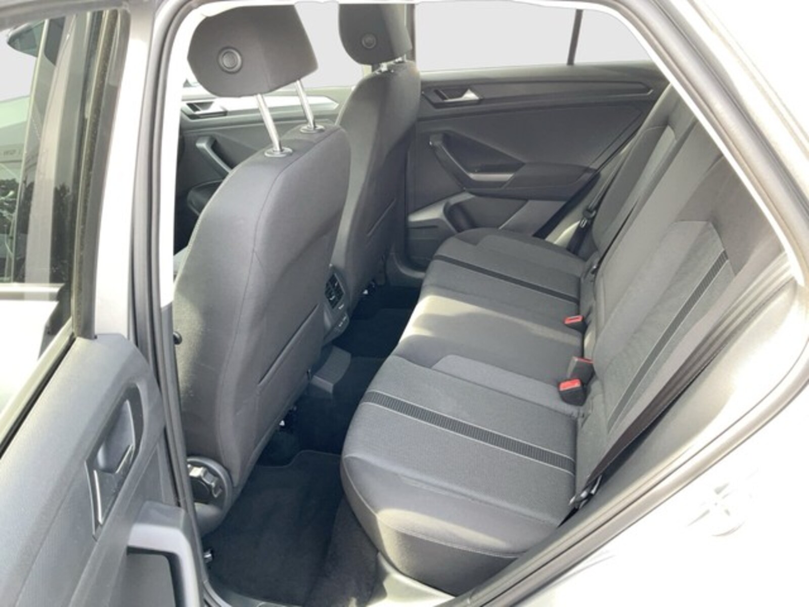 Volkswagen T-Roc – Bild 11