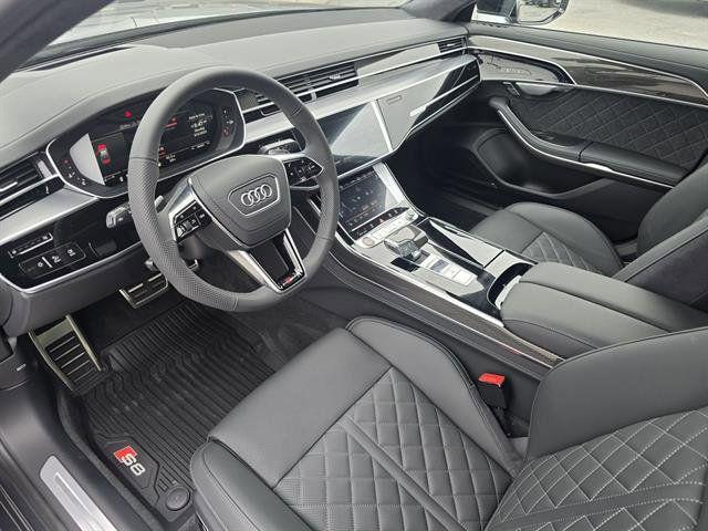 2025 Audi S8 Base - Photo 11