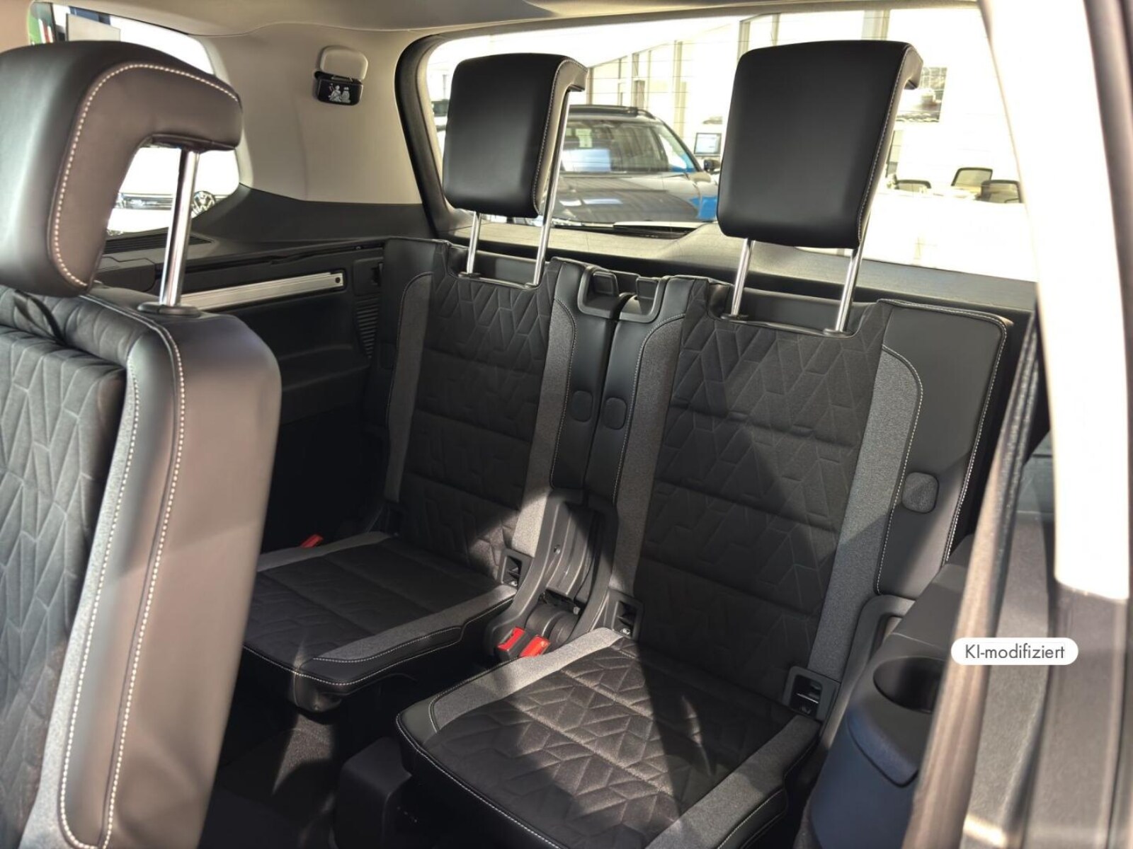 Volkswagen Touran – Bild 17