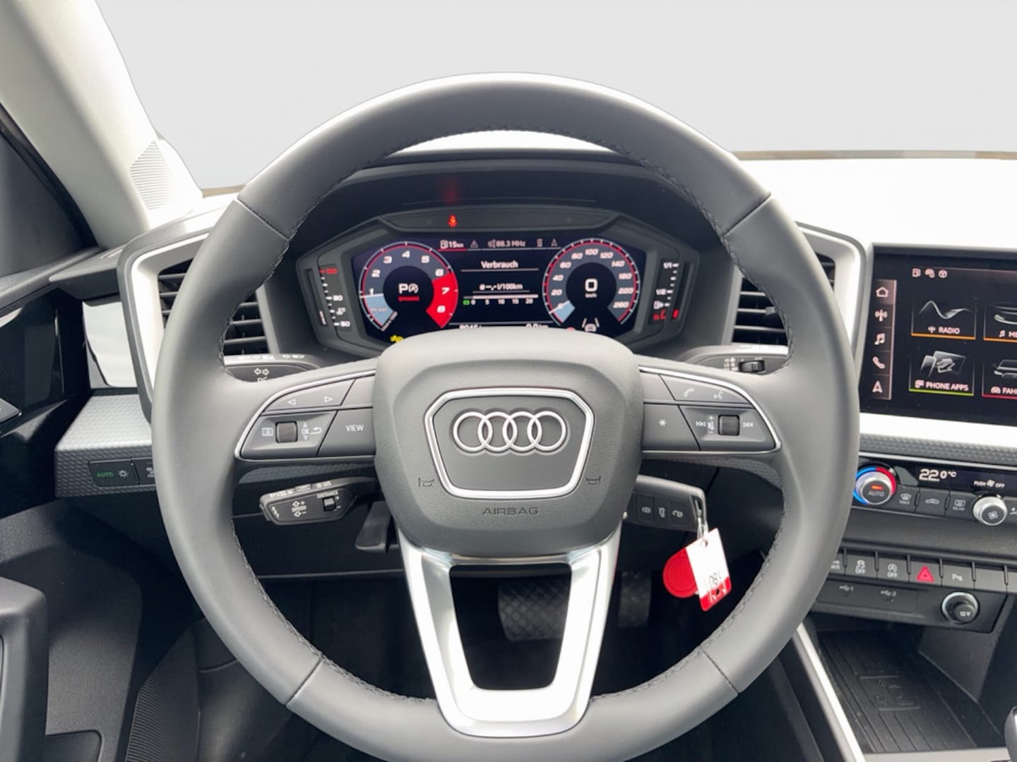 Bild über Audi A1 Sportback S line 40 TFSI S tronic - für weitere Informationen kontaktieren Sie den Audi Partner