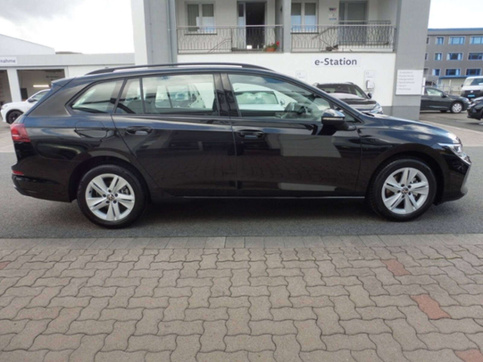 Volkswagen Golf Variant – Bild 7