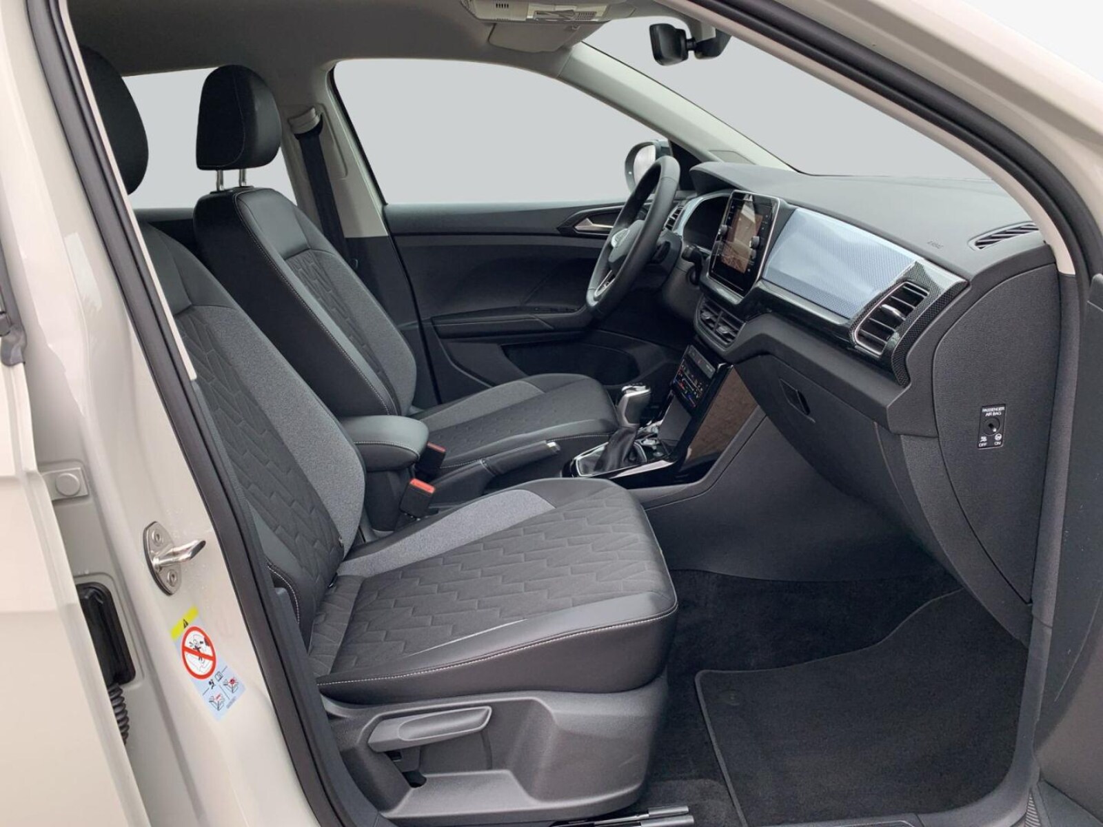 Volkswagen T-Cross – Bild 12