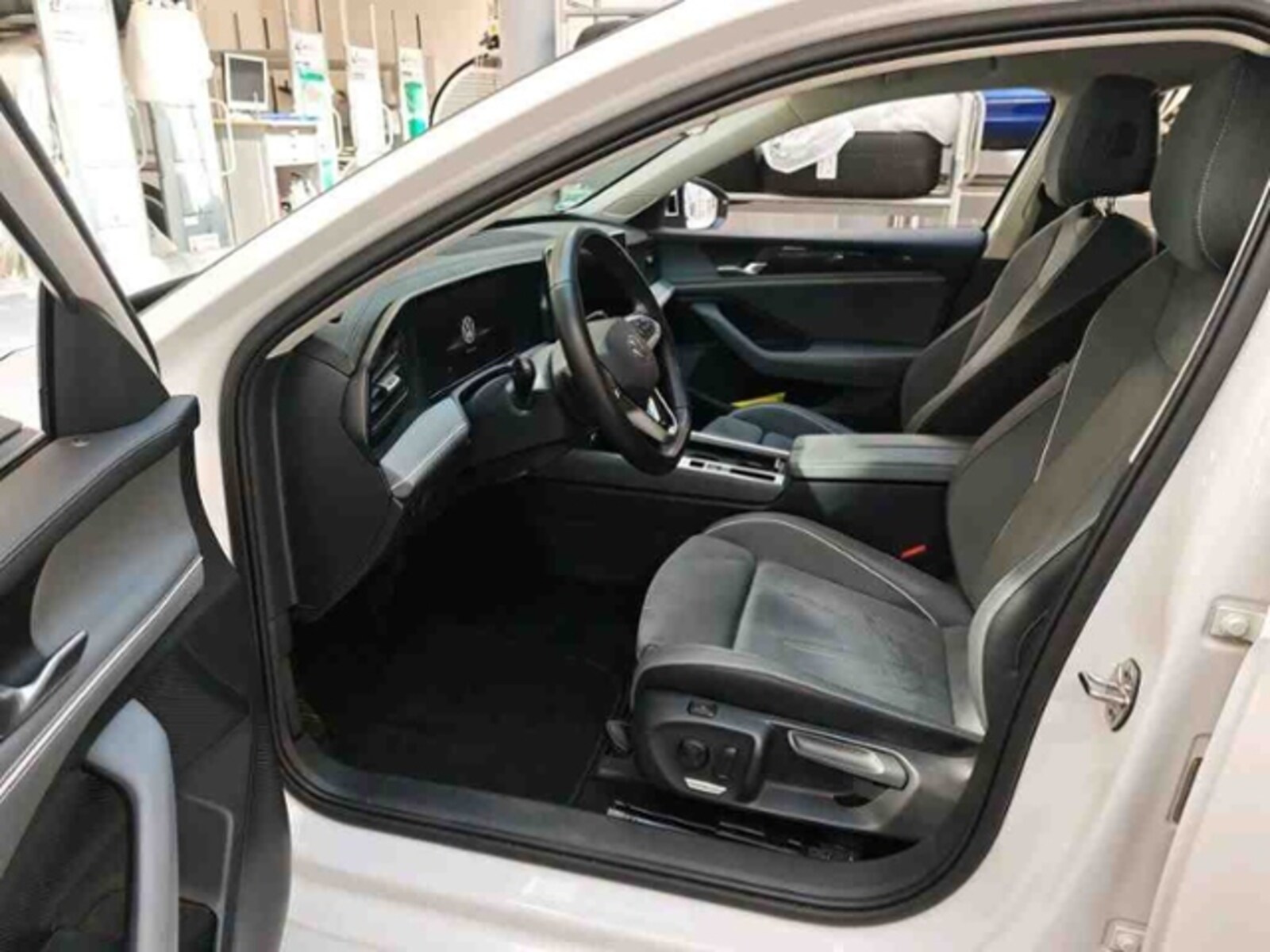 Volkswagen Passat – Bild 5
