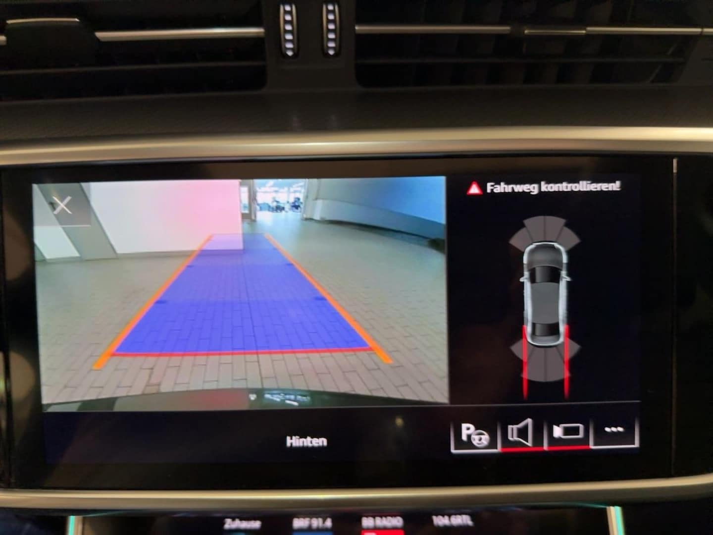 Bild über Audi A6 sport 40 TDI quattro S tronic - für weitere Informationen kontaktieren Sie den Audi Partner