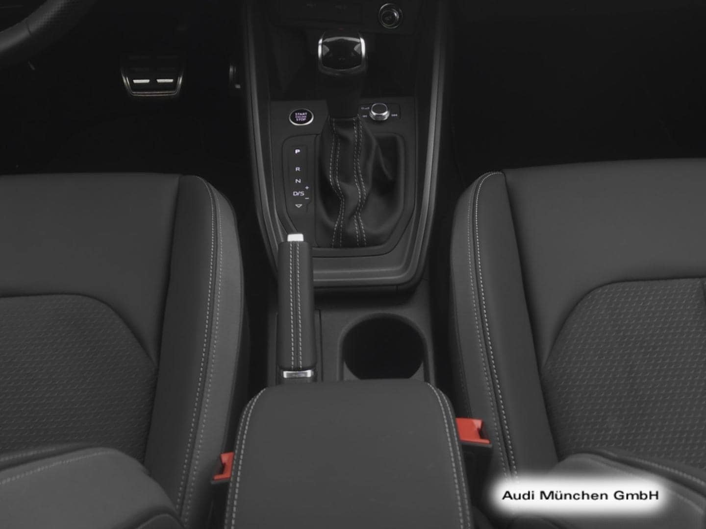 Bild über Audi A1 Sportback S line 40 TFSI S tronic - für weitere Informationen kontaktieren Sie den Audi Partner