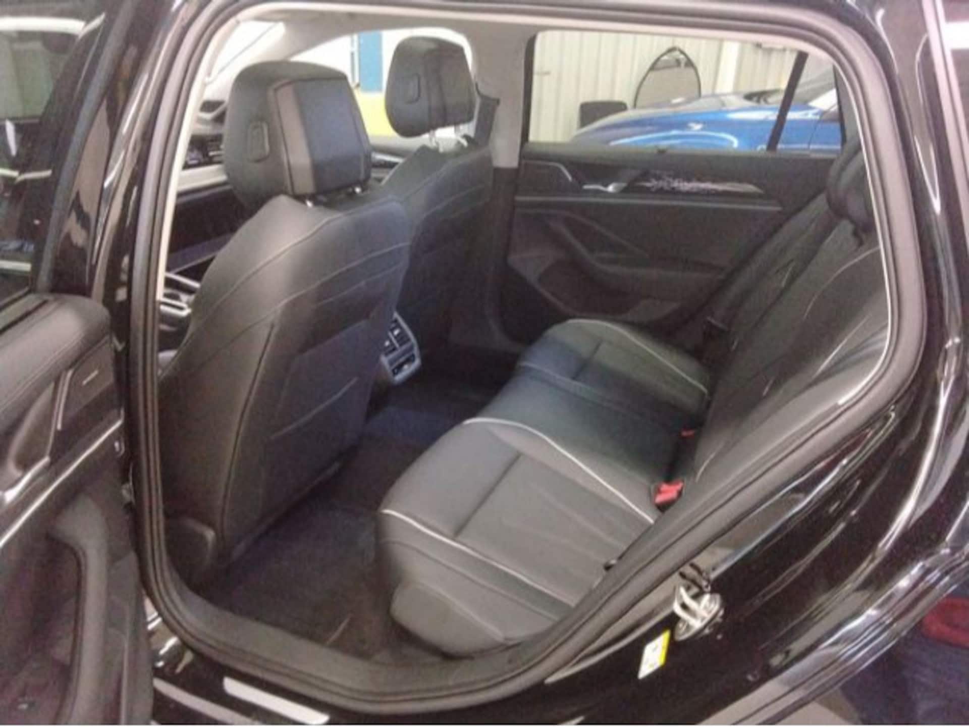 Volkswagen Passat Elegance