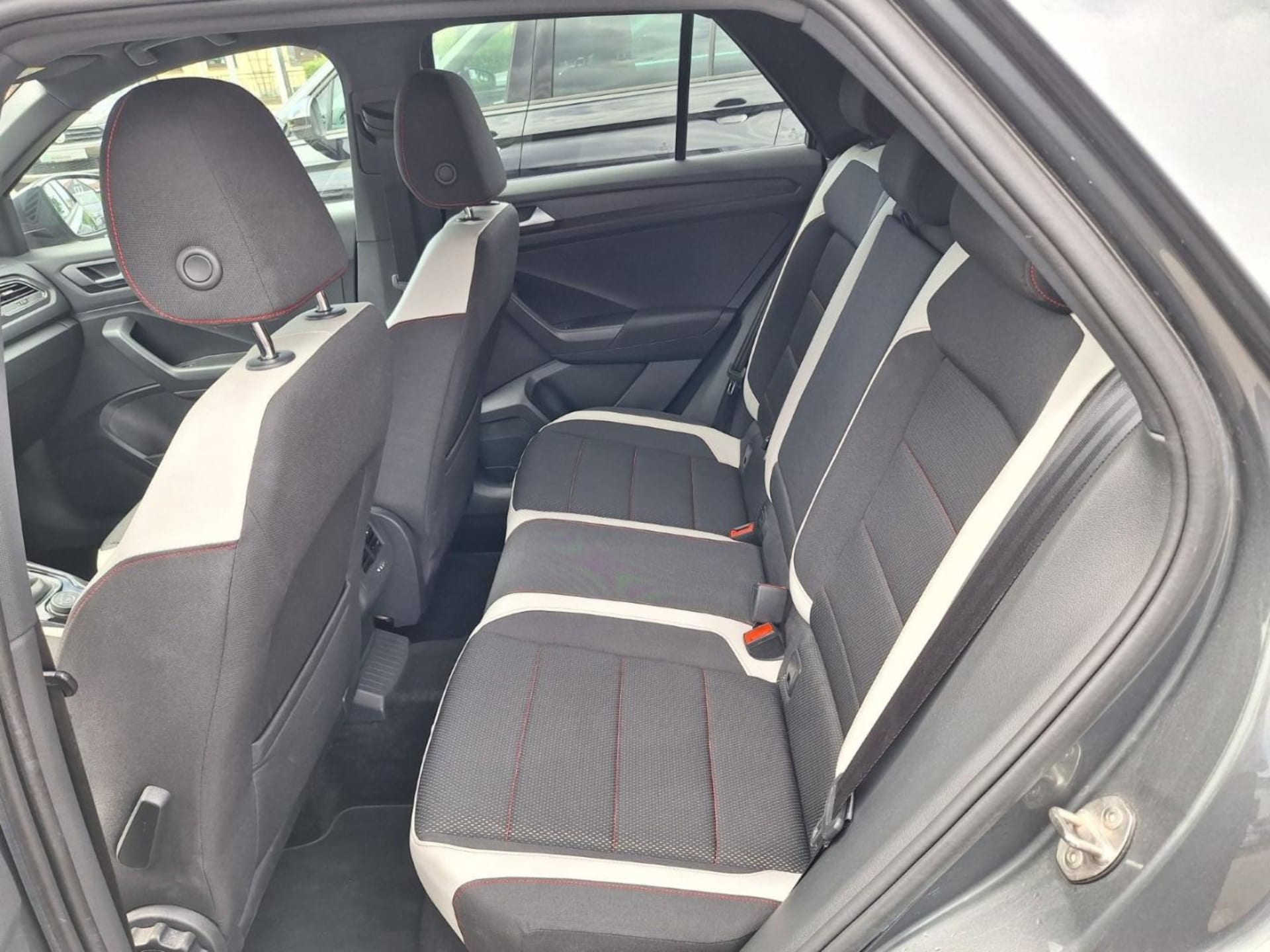 Volkswagen T-Roc Sport