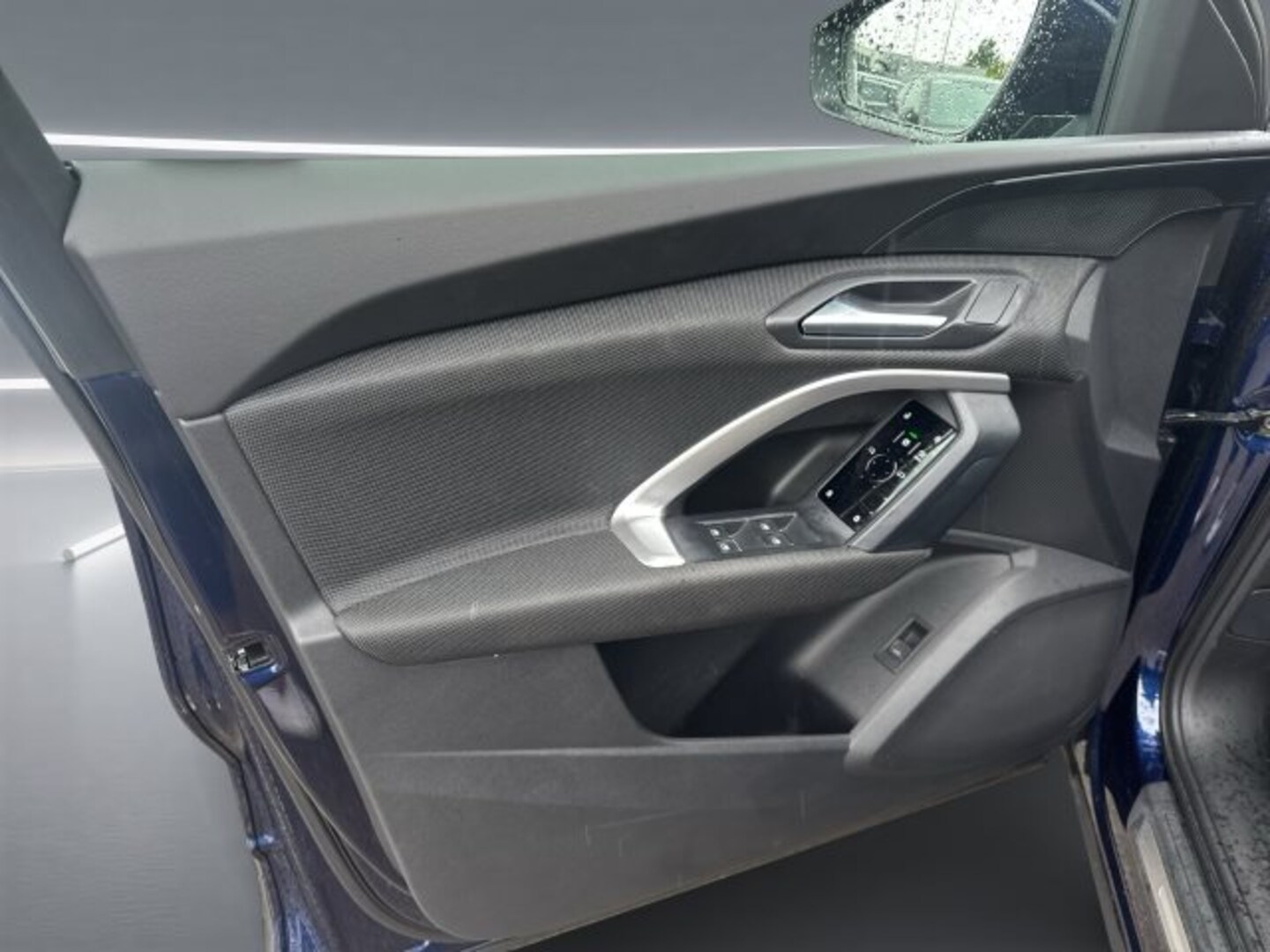 Bild über Audi Q5 Sportback TDI quattro 150 kW S tronic - für weitere Informationen kontaktieren Sie den Audi Partner