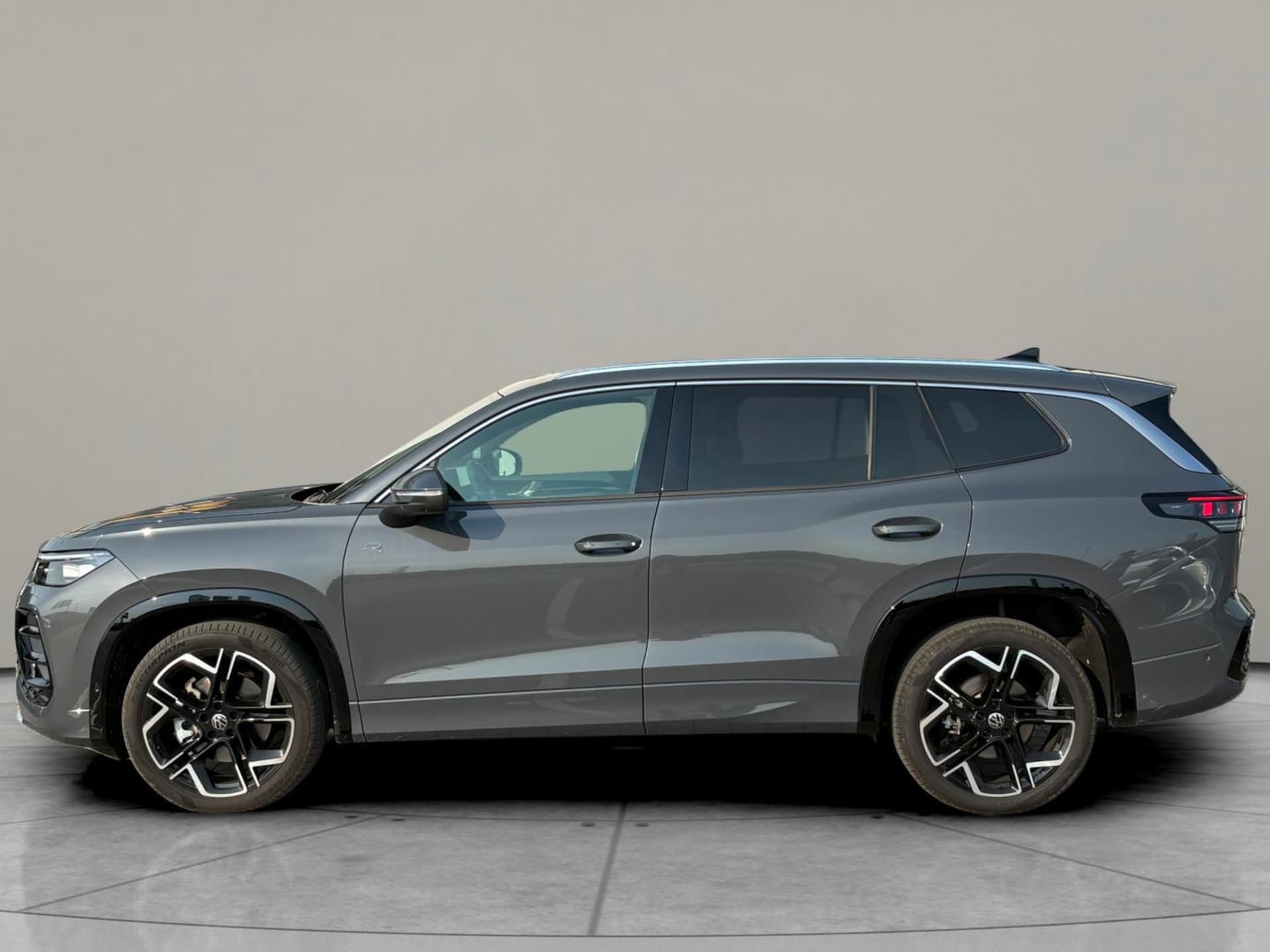 Volkswagen Tayron R-Line Plus