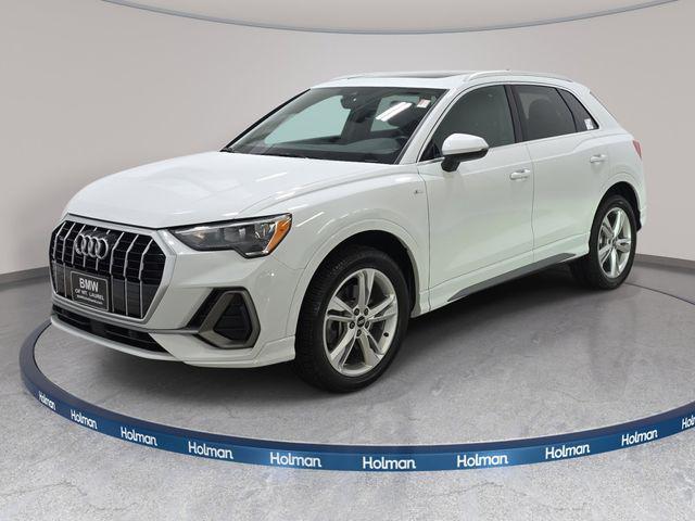 2021 Audi Q3 45 TFSI S Line Premium quattro's photo