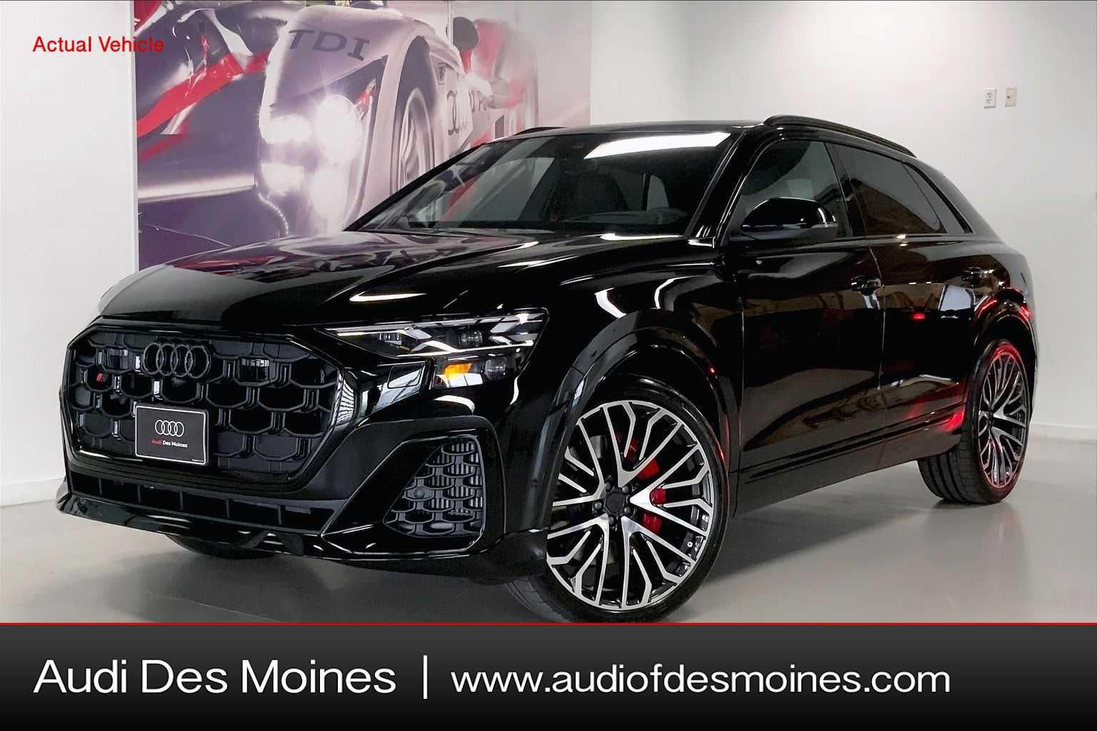 2026 Audi SQ8 Prestige quattro's photo