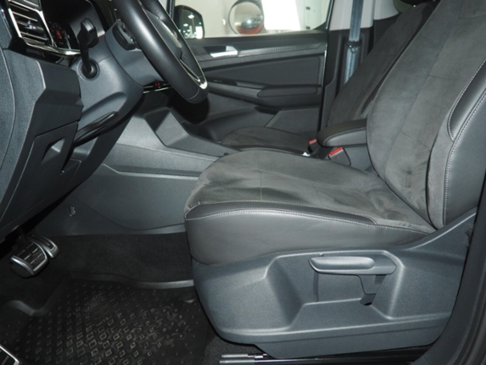 Volkswagen Caddy Maxi – Bild 9