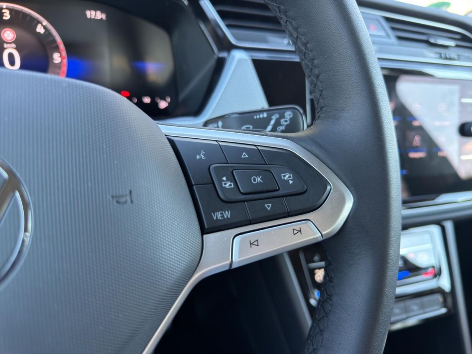 Volkswagen Touran – Bild 18