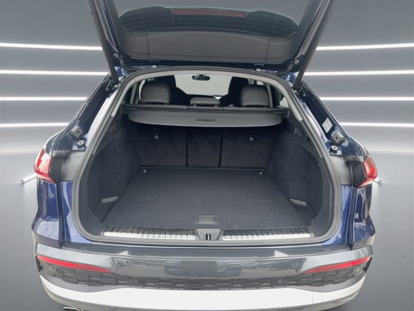 Bild über Audi Q5 Sportback TDI quattro 150 kW S tronic - für weitere Informationen kontaktieren Sie den Audi Partner