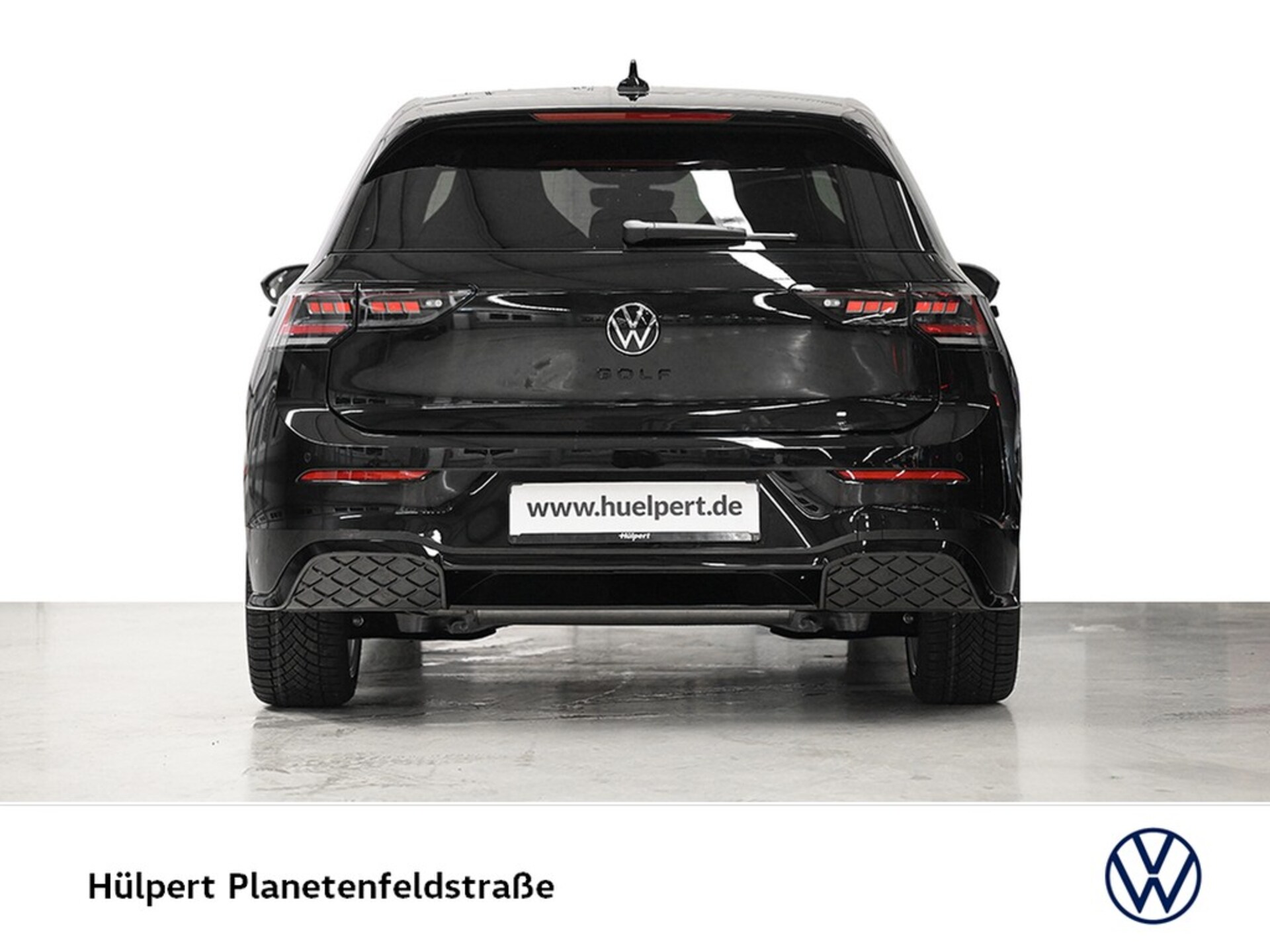 Volkswagen Golf R-Line