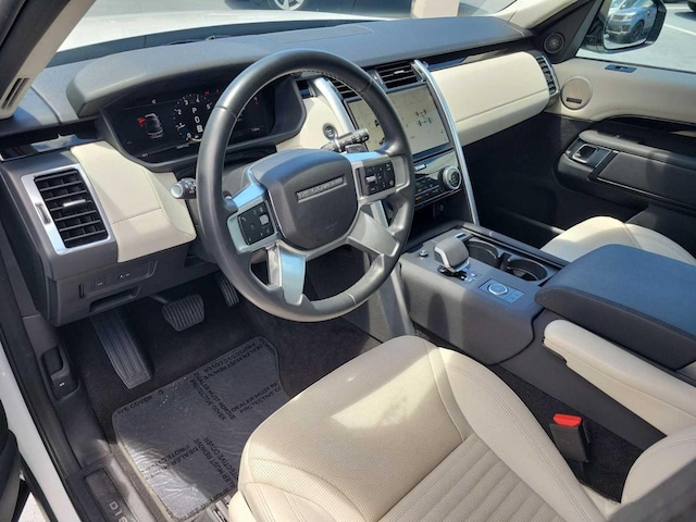 2025 Land Rover Discovery