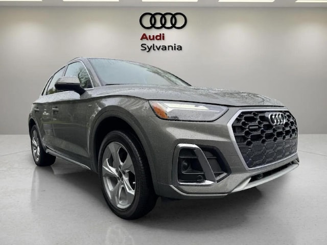 Photo of 2023 Audi Q5