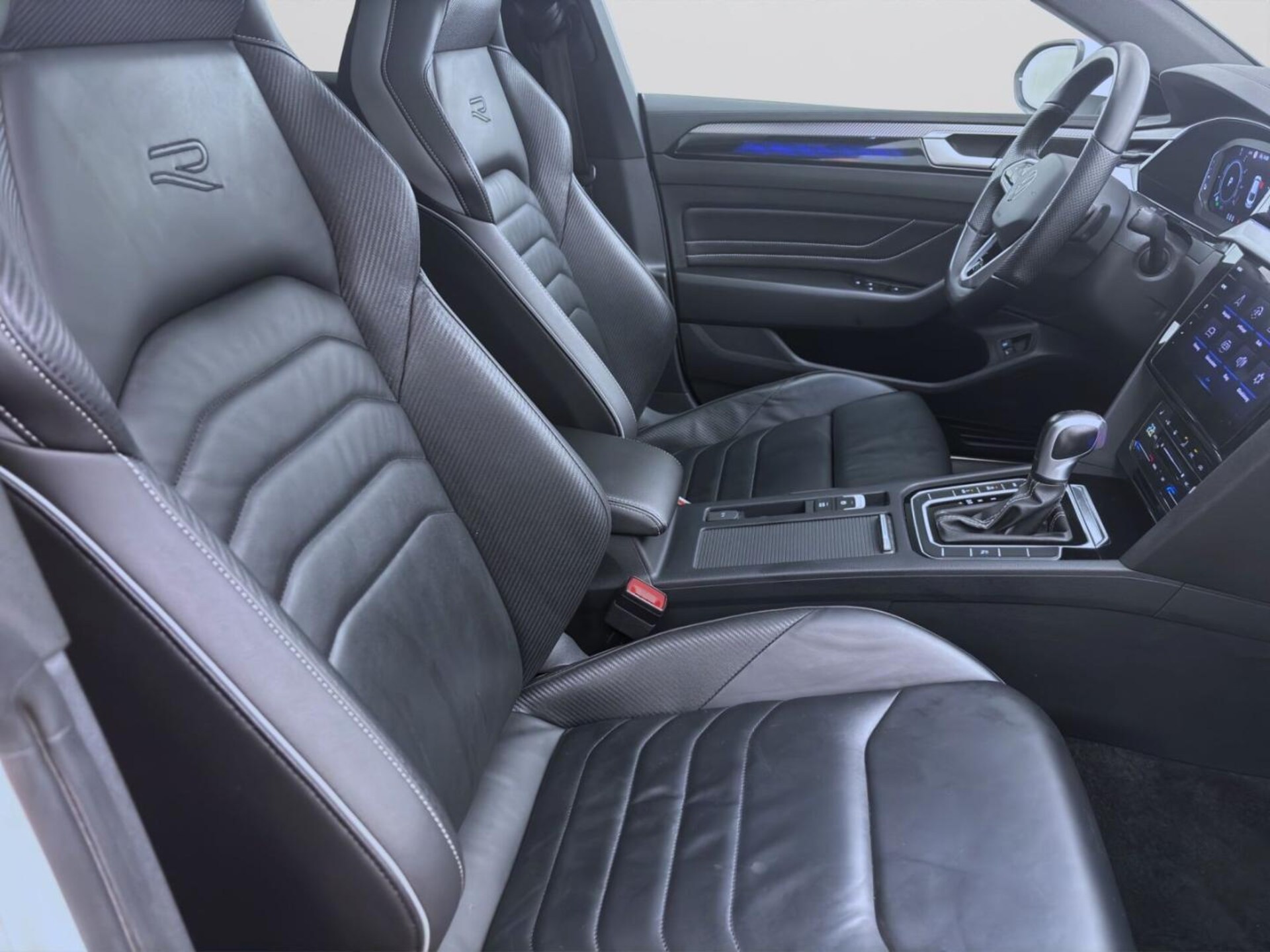 Volkswagen Arteon R-Line