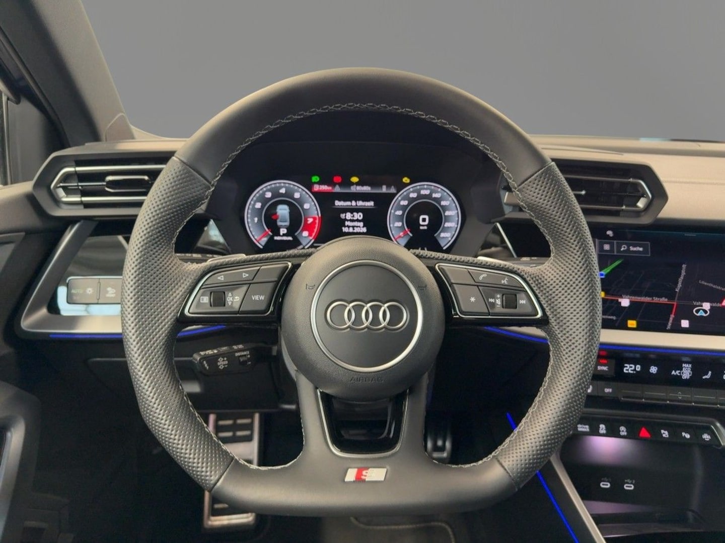 Bild über Audi S3 Limousine TFSI quattro S tronic - für weitere Informationen kontaktieren Sie den Audi Partner