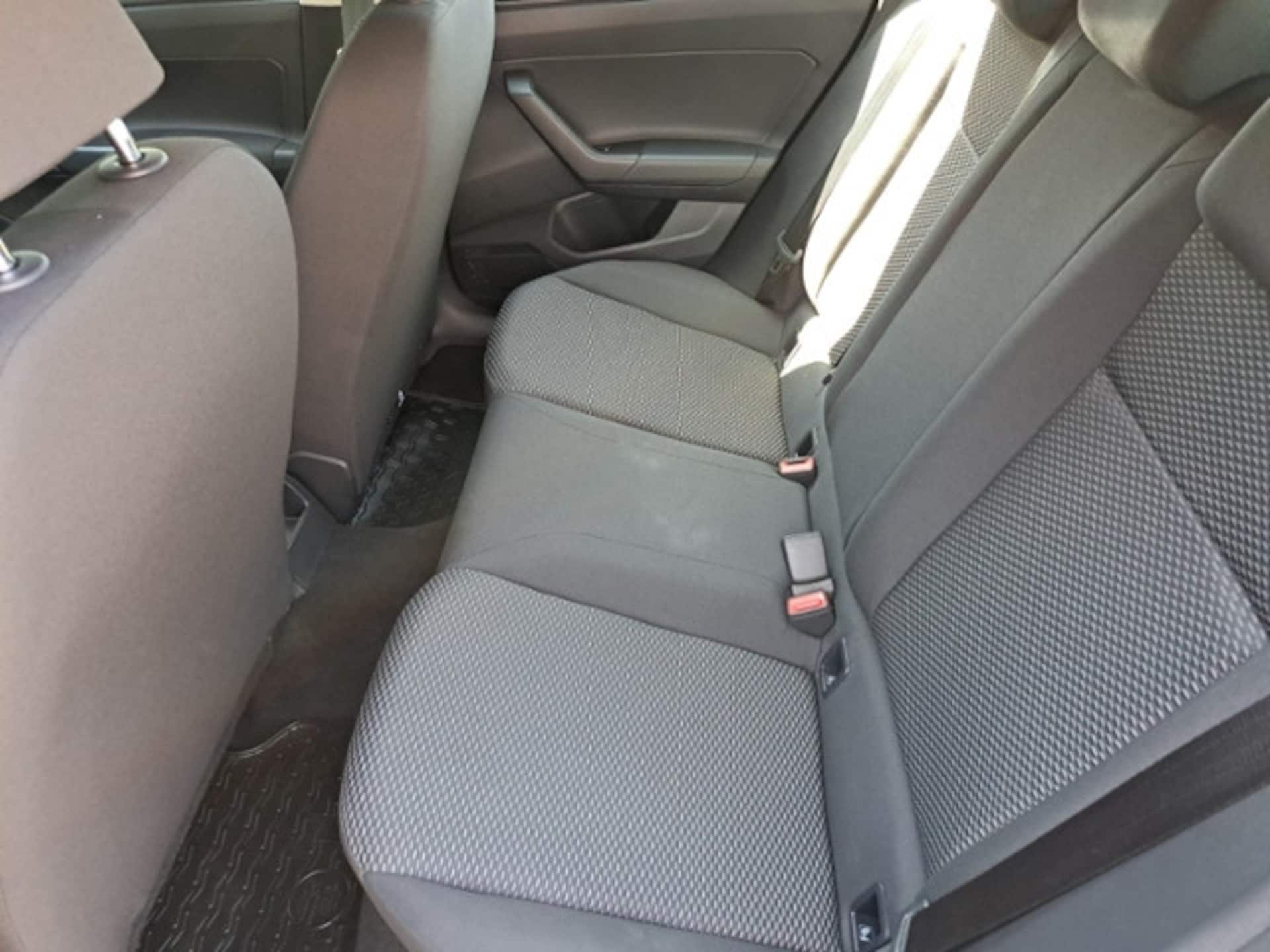 Volkswagen Polo Basis-Modell