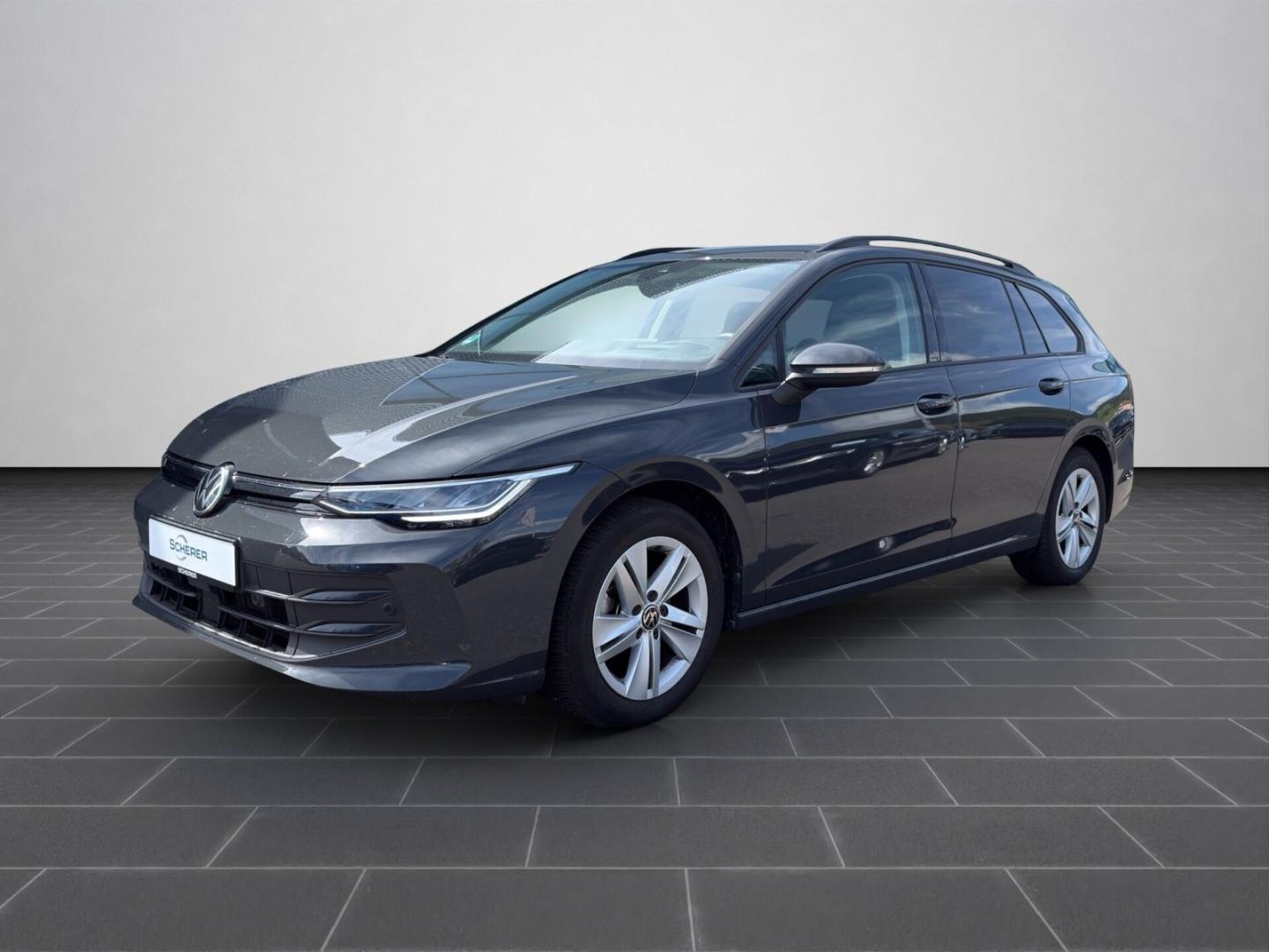 Volkswagen Golf Variant Life