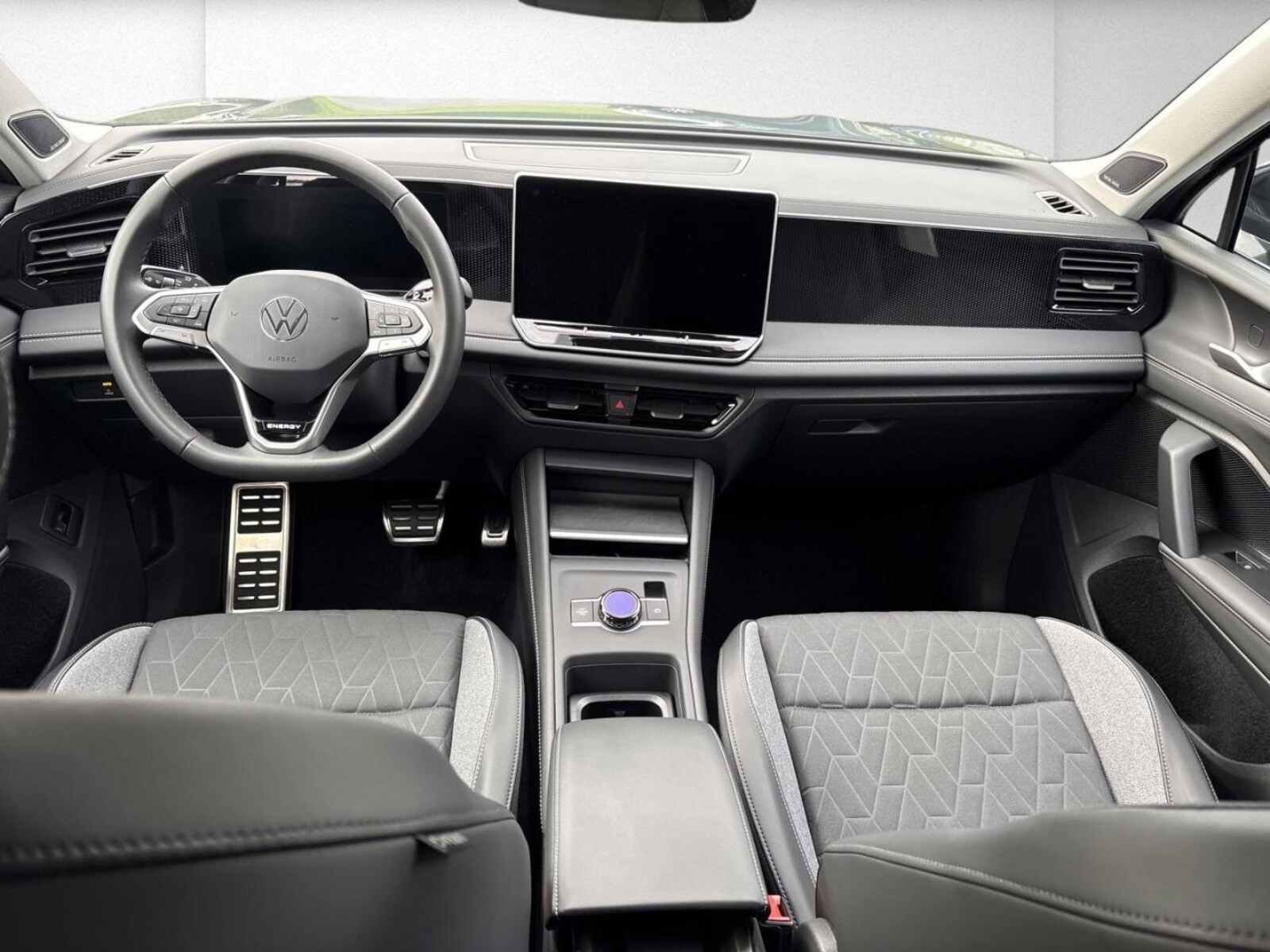 Volkswagen Tiguan – Bild 12