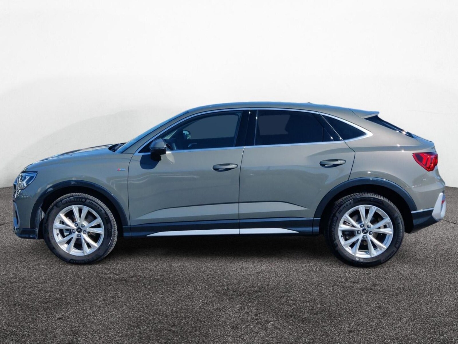 Audi Q3 Sportback – Bild 10