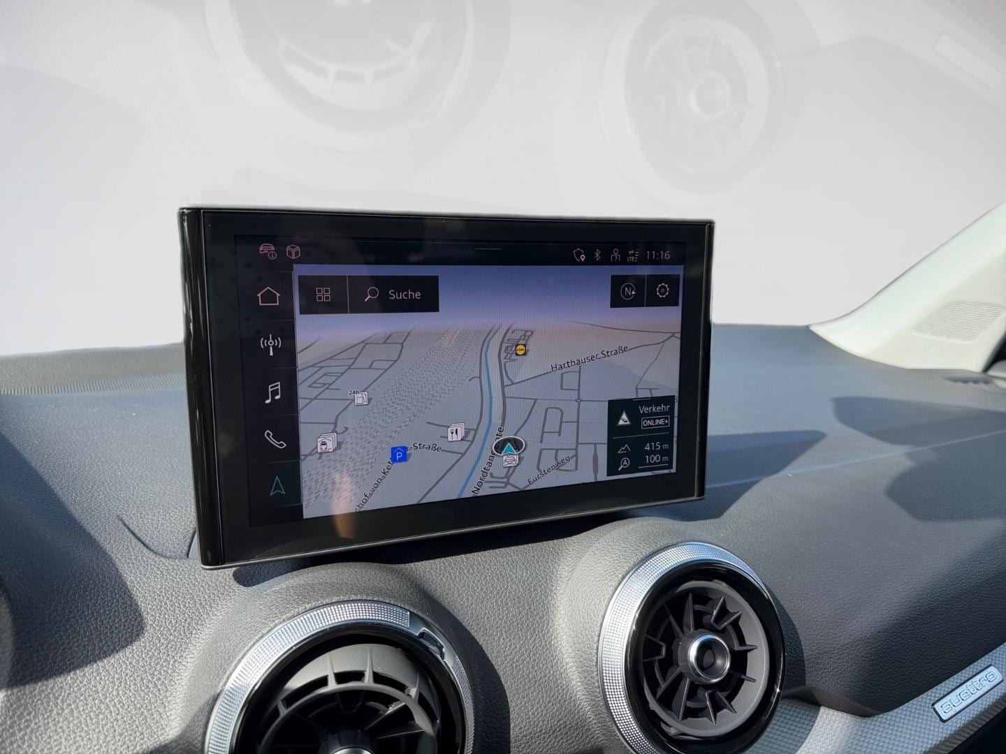 Bild über Audi Q2 S line 40 TFSI quattro S tronic - für weitere Informationen kontaktieren Sie den Audi Partner
