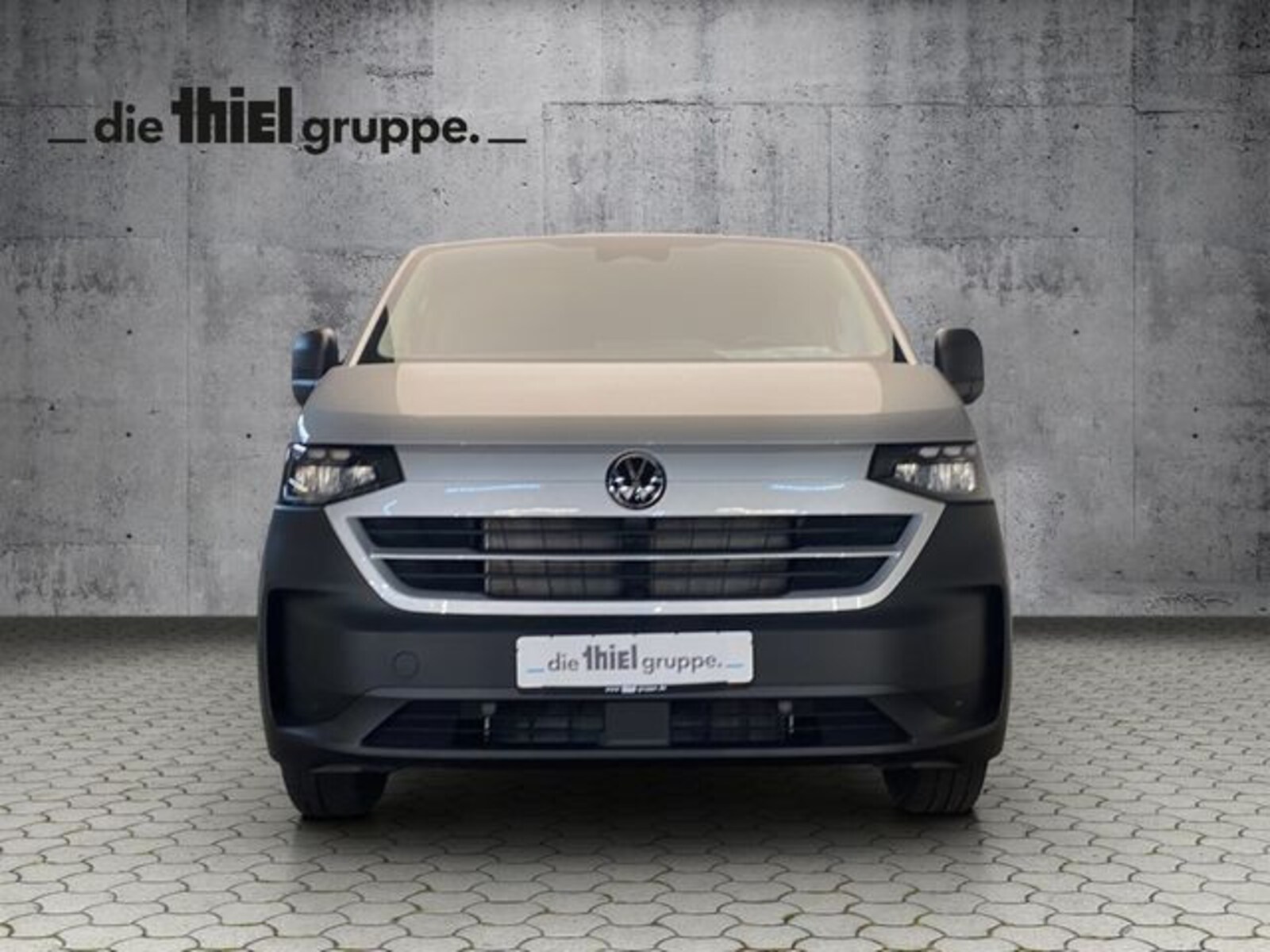 Volkswagen Transporter Kombi langer Radstand – Bild 3
