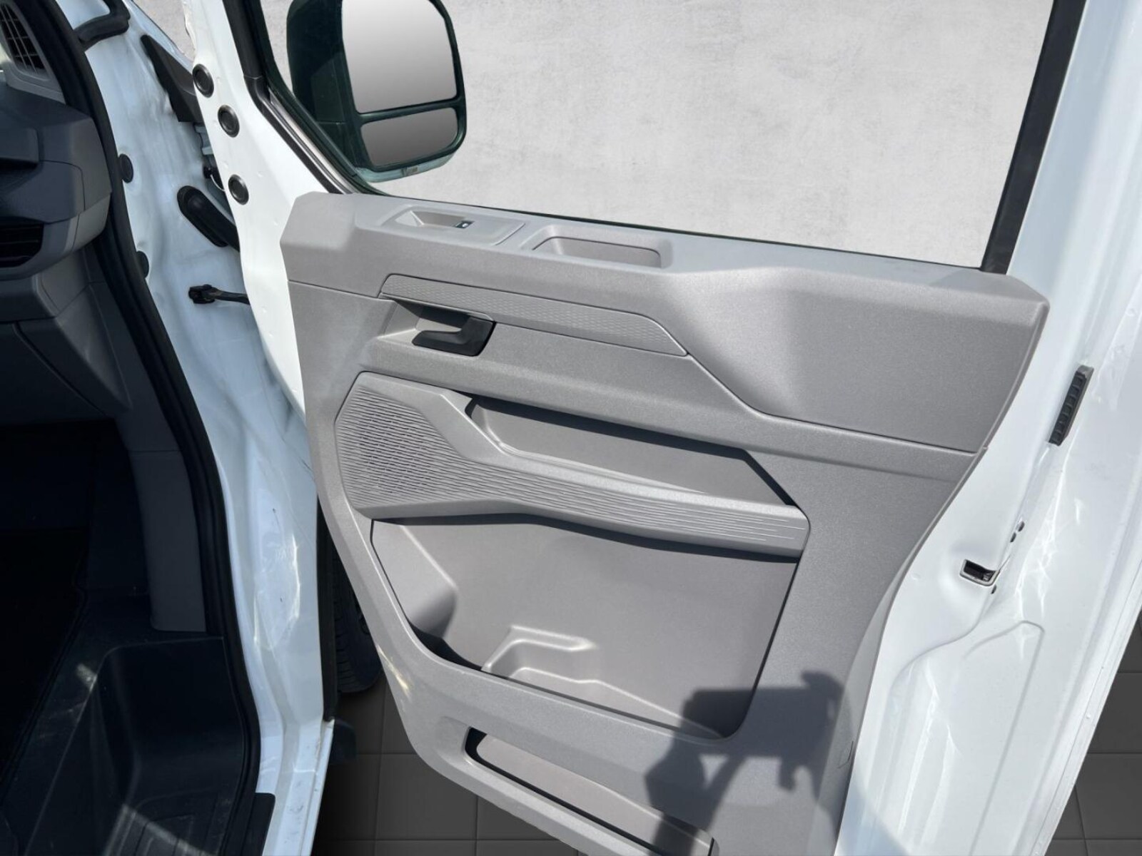 Volkswagen Transporter Kasten kurzer Radstand – Bild 26