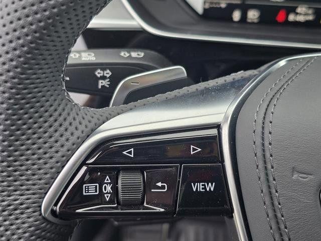 2025 Audi S8 Base - Photo 18