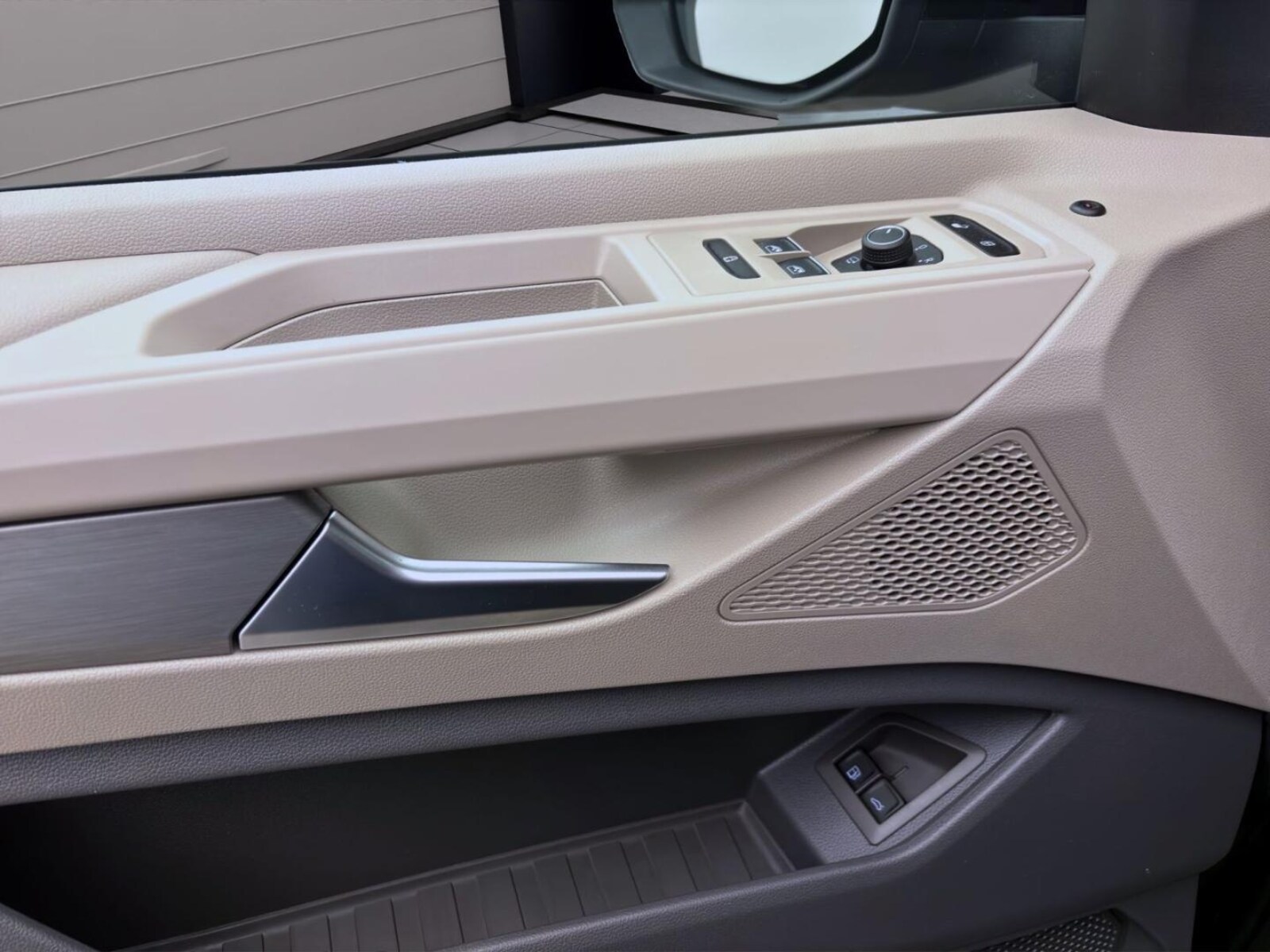 Volkswagen Multivan Langversion – Bild 10