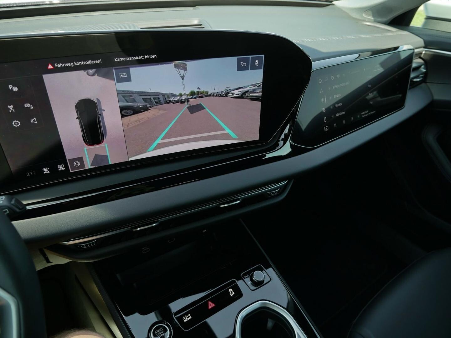 Bild über Audi A6 Avant TDI 150 kW S tronic - für weitere Informationen kontaktieren Sie den Audi Partner
