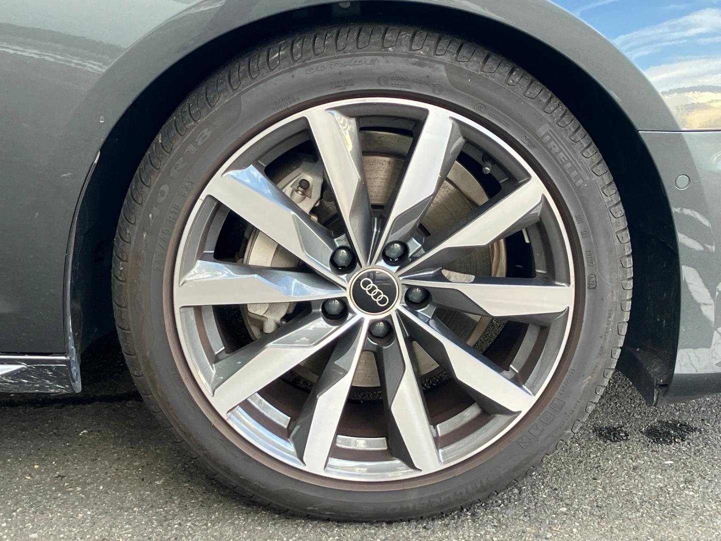 Image about Audi A4 Avant 40 TDI quattro S line 150(204) kW(PS) S tronic