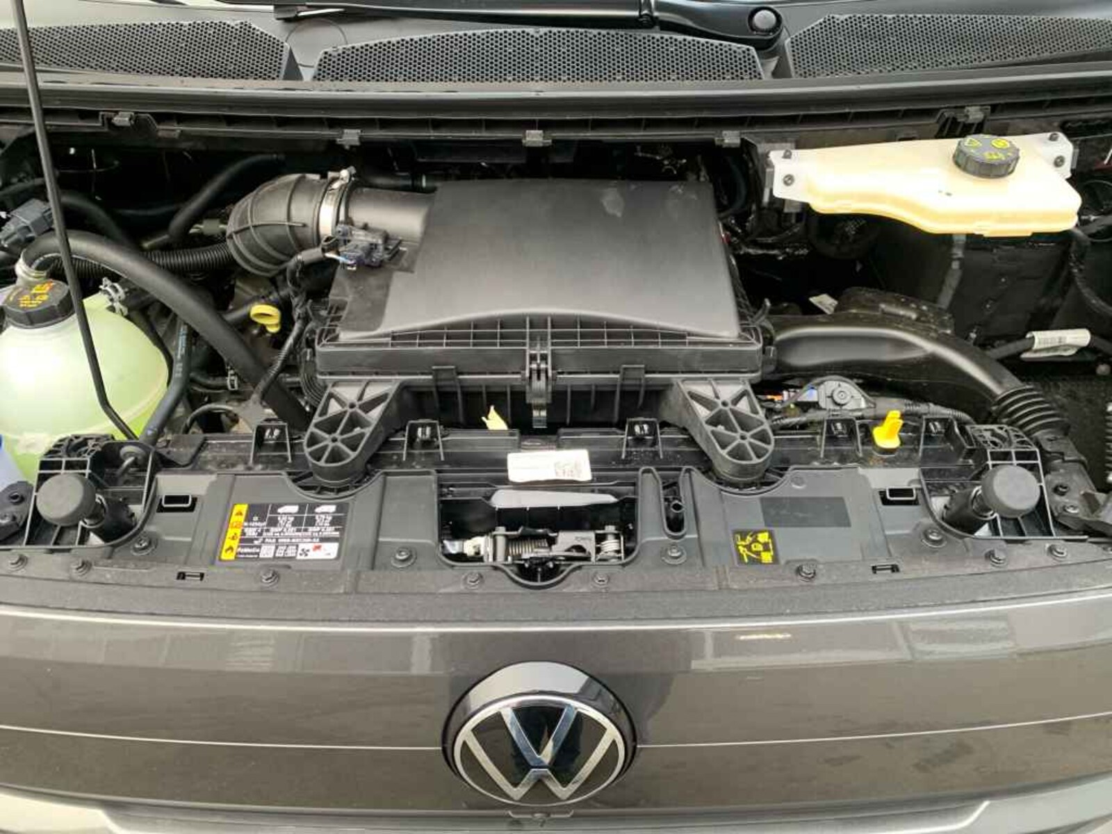 Volkswagen Caravelle – Bild 15