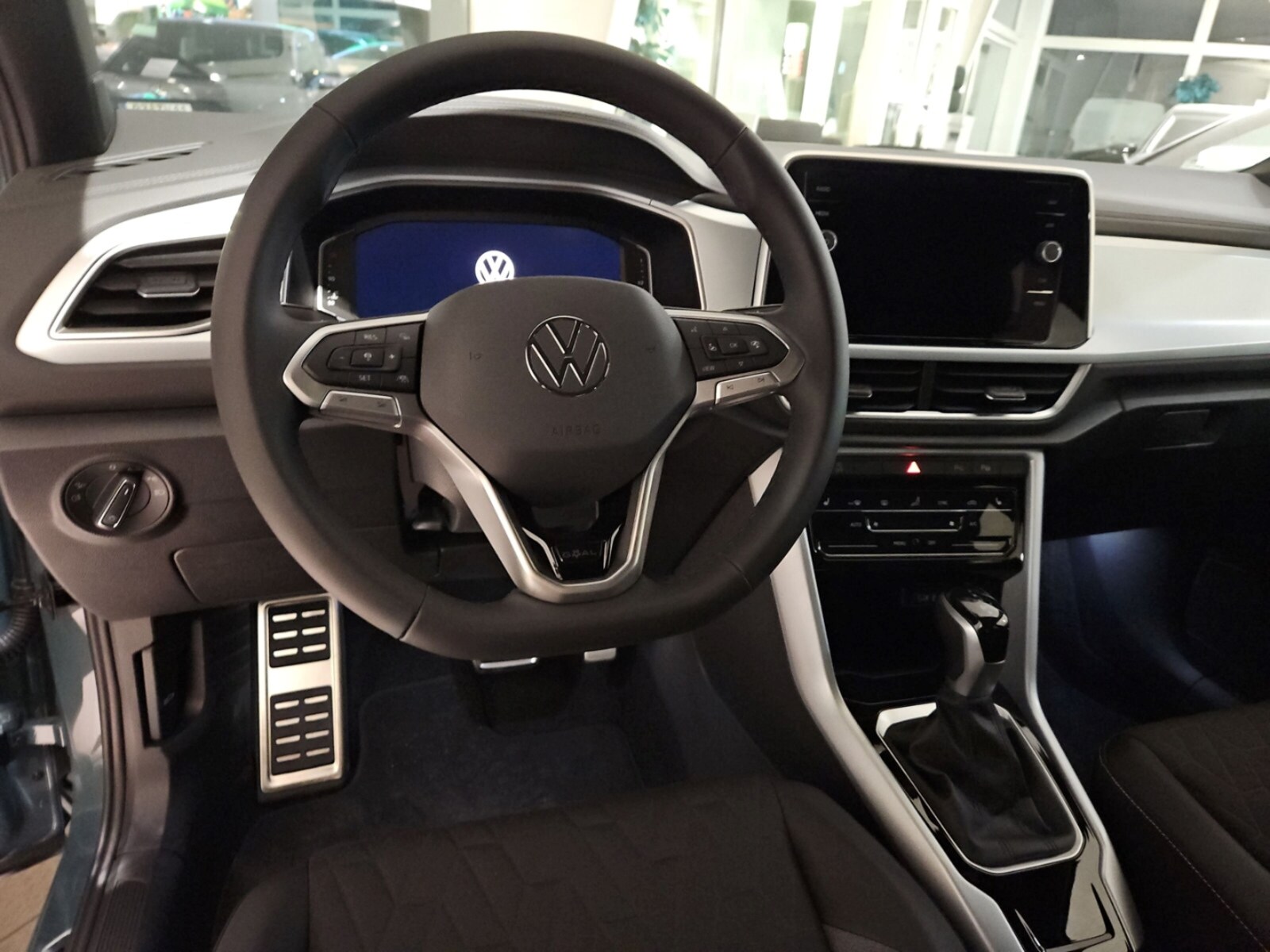 Volkswagen T-Roc – Bild 13
